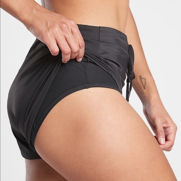 🖤 Athleta Wavebreak Swim Short // Black - Picture 3 of 10